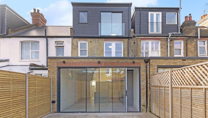 Sandringham Avenue, Wimbledon Chase, SW20