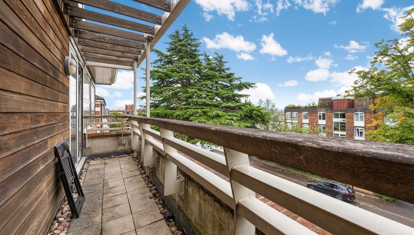 Grosvenor Hill, Wimbledon, SW19