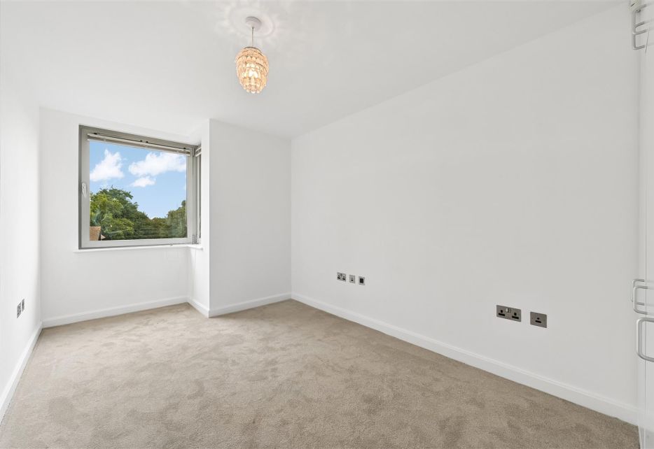 Grosvenor Hill, Wimbledon, SW19