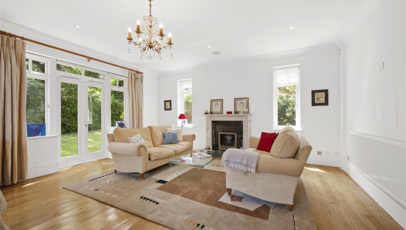 Bathgate Road, Wimbledon, SW19