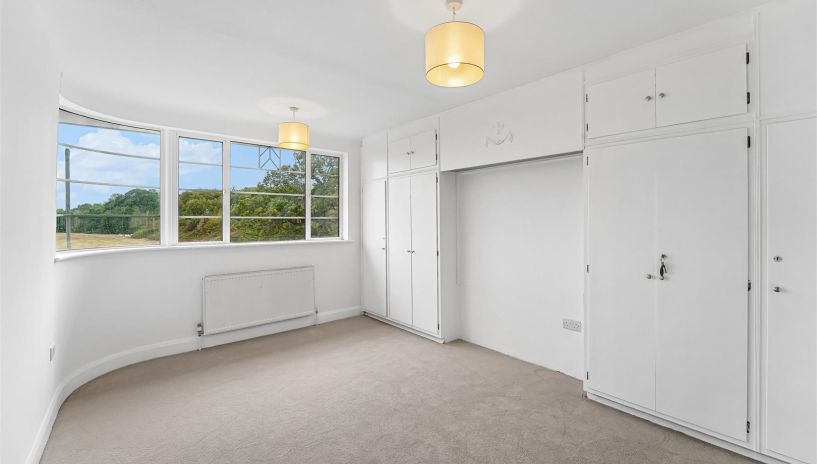 Cannon Hill Lane, Raynes Park, SW20