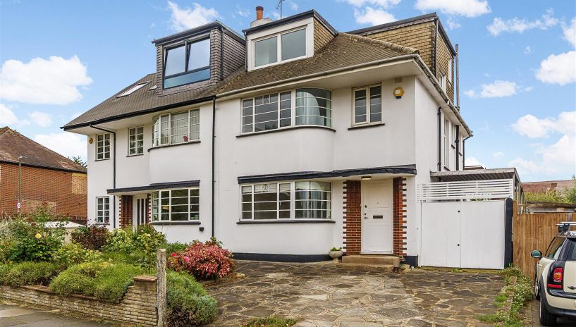 Cannon Hill Lane, Raynes Park, SW20