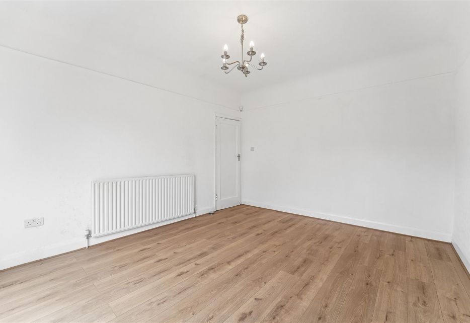 Cannon Hill Lane, Raynes Park, SW20