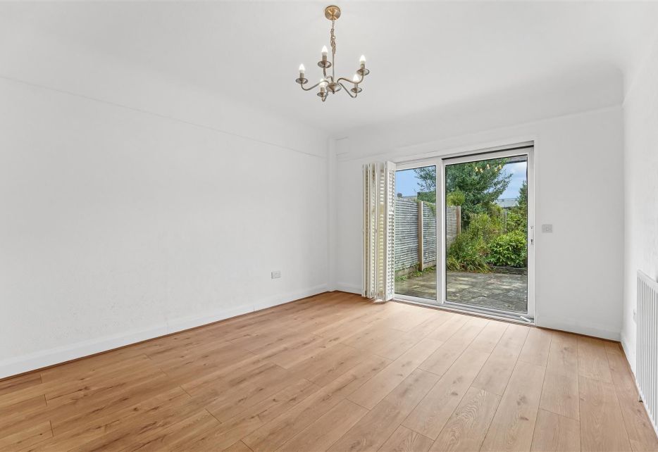 Cannon Hill Lane, Raynes Park, SW20