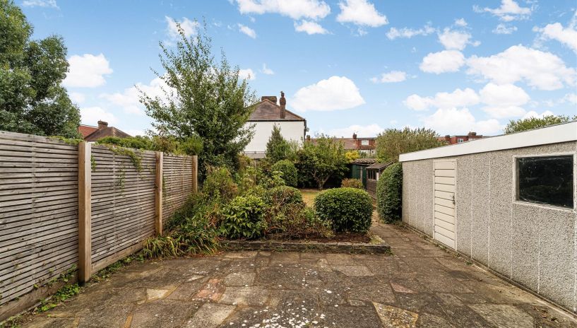 Cannon Hill Lane, Raynes Park, SW20