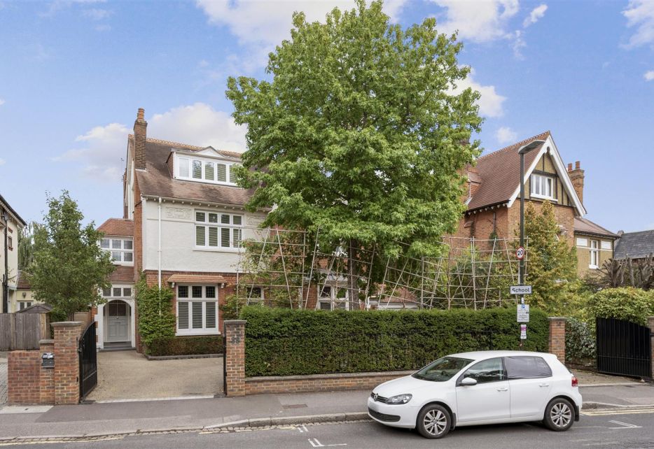 Edge Hill, Wimbledon, SW19