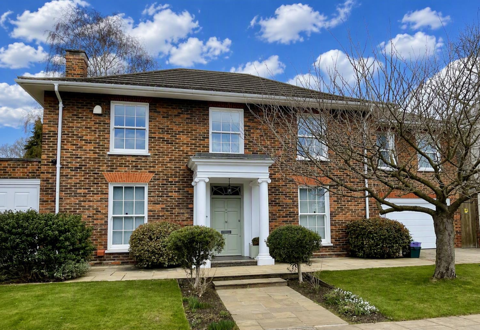 Lincoln Avenue, Wimbledon, SW19
