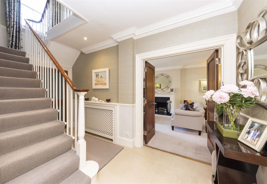Lincoln Avenue, Wimbledon, SW19