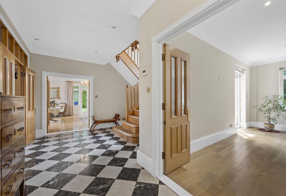 Bathgate Road, Wimbledon, SW19