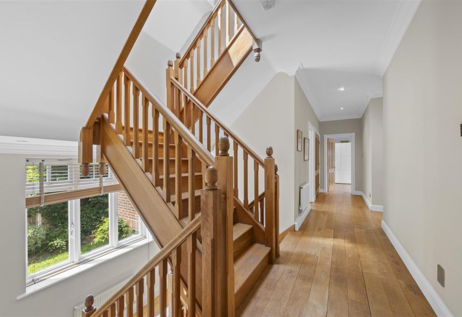 Bathgate Road, Wimbledon, SW19
