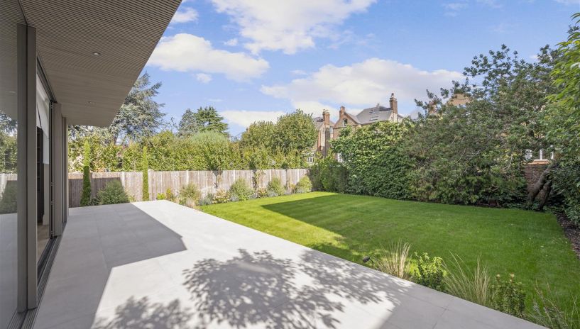 Ridgway Gardens, London