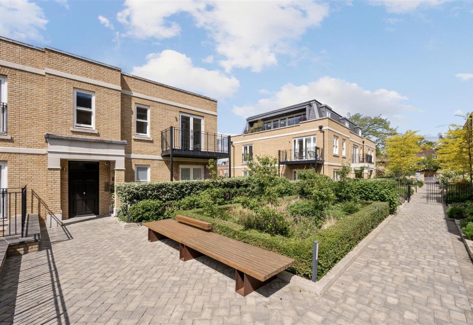 Atkinson Close, London