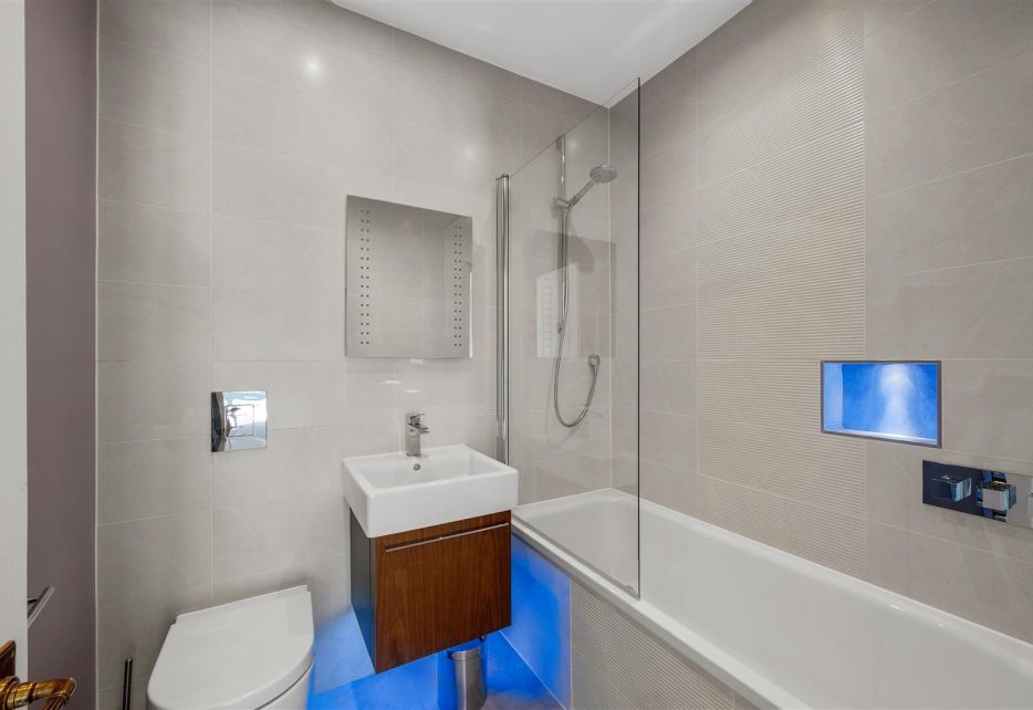 Edge Hill, Wimbledon, SW19