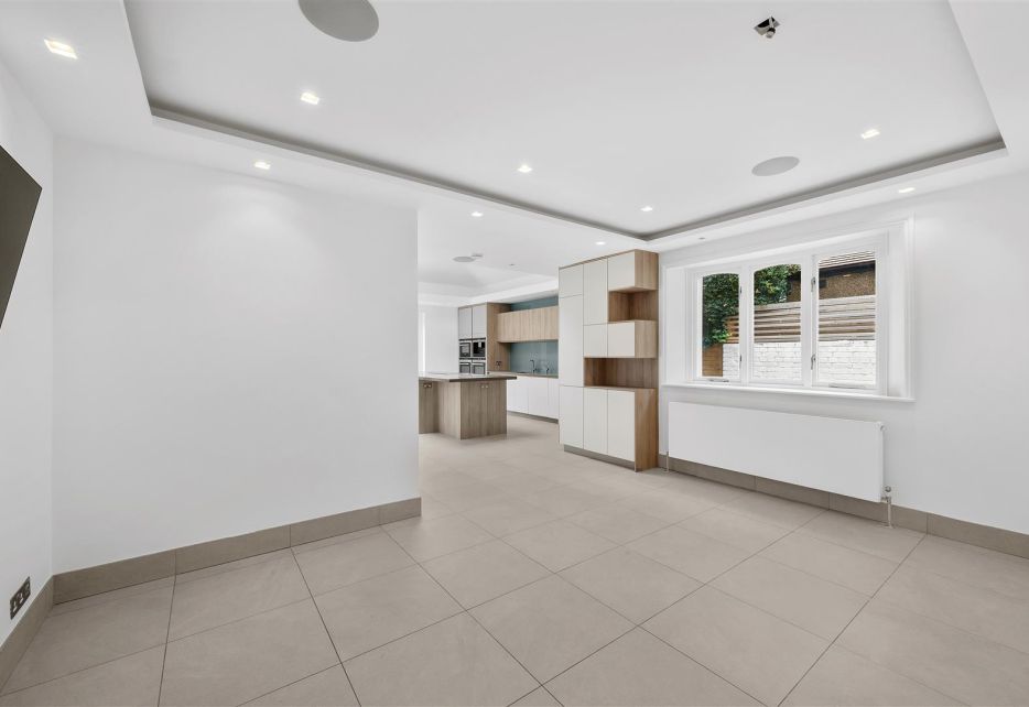 Edge Hill, Wimbledon, SW19