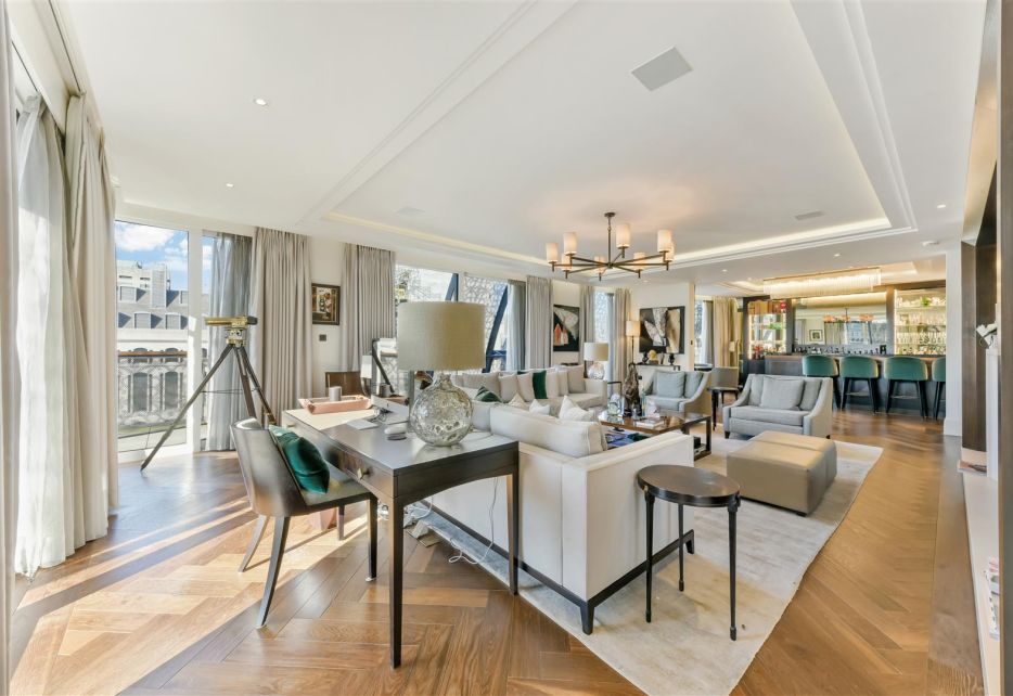 Strand, Westminster, WC2