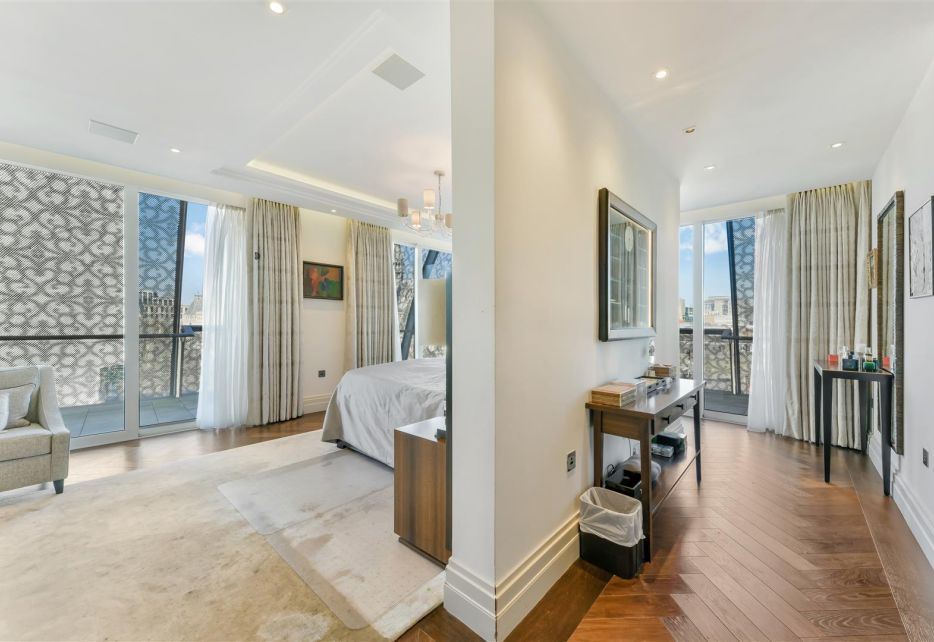 Strand, Westminster, WC2
