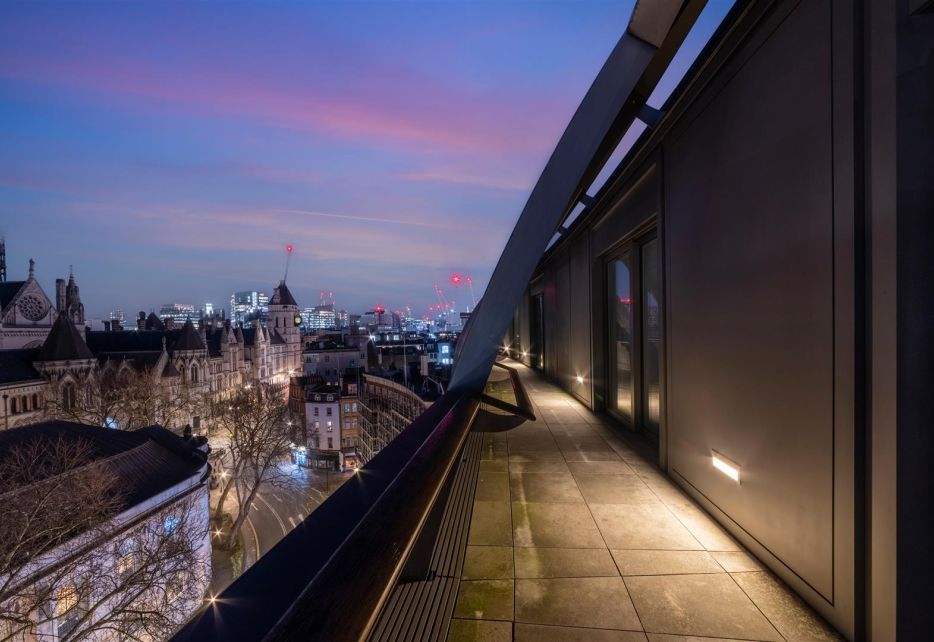 Strand, Westminster, WC2