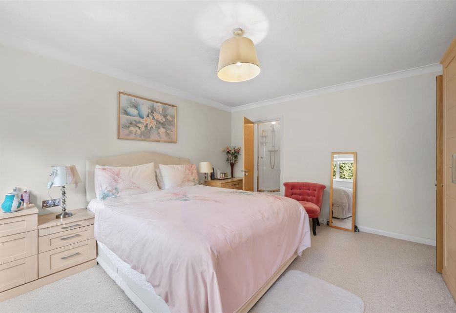 Warwick Court, Lansdowne Road, Wimbledon, SW20