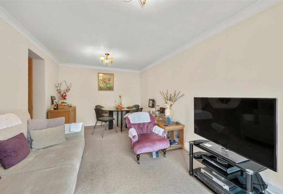Warwick Court, Lansdowne Road, Wimbledon, SW20