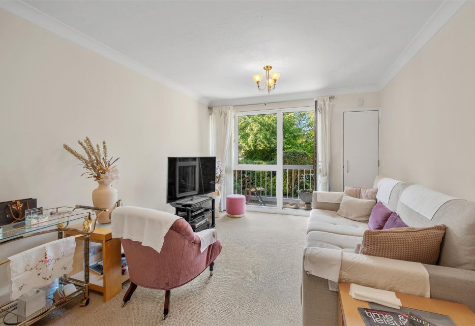 Warwick Court, Lansdowne Road, Wimbledon, SW20