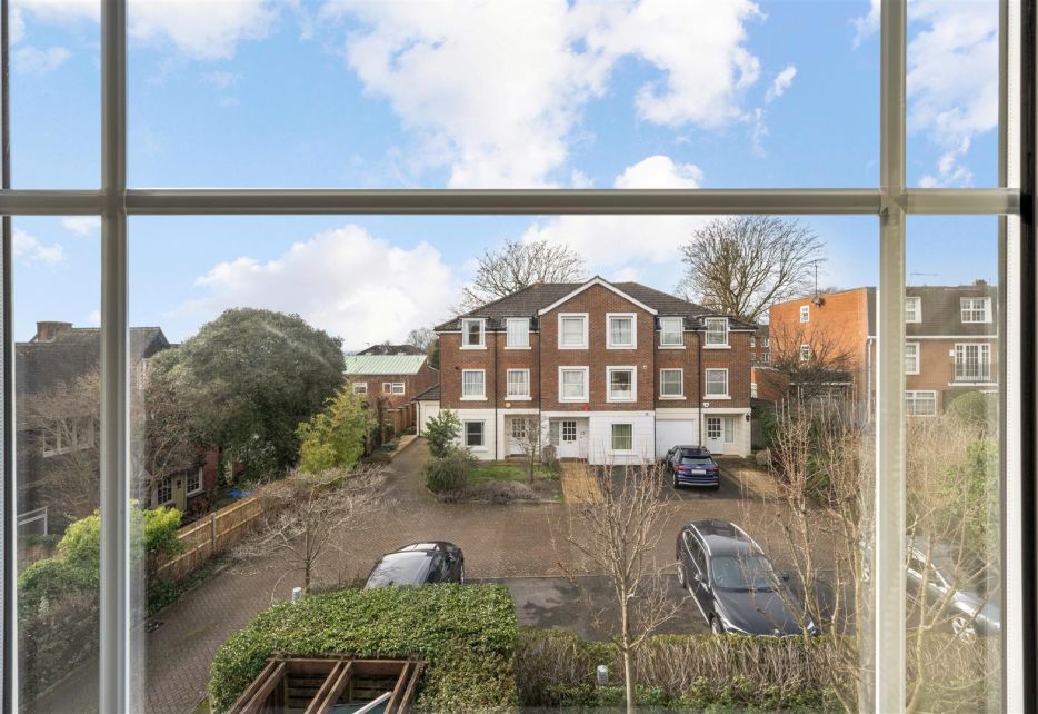 The Downs, Wimbledon, SW19