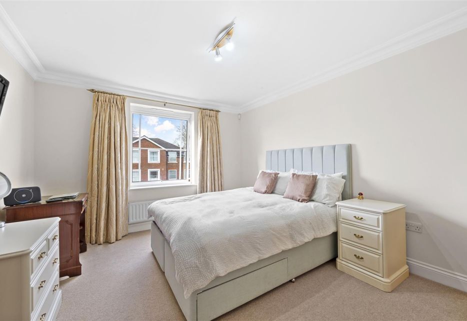 The Downs, Wimbledon, SW19