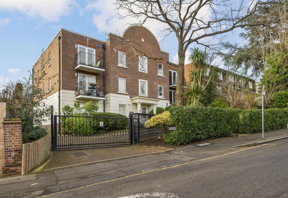 The Downs, Wimbledon, SW19