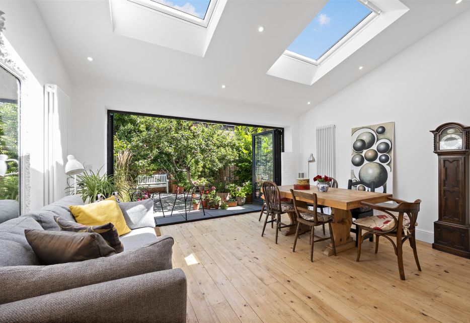 Tolverne Road, West Wimbledon, SW20