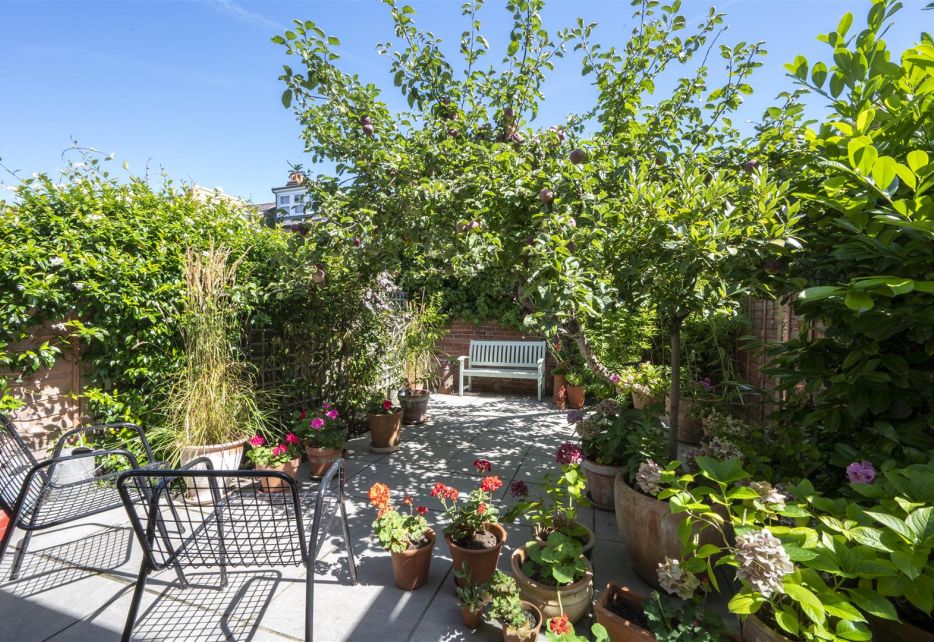 Tolverne Road, West Wimbledon, SW20