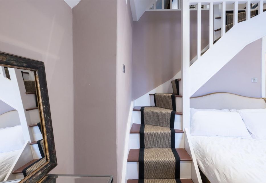 Denmark Road, Wimbledon, SW19