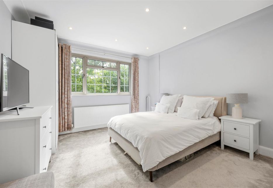 Hunter Road, West Wimbledon, SW20
