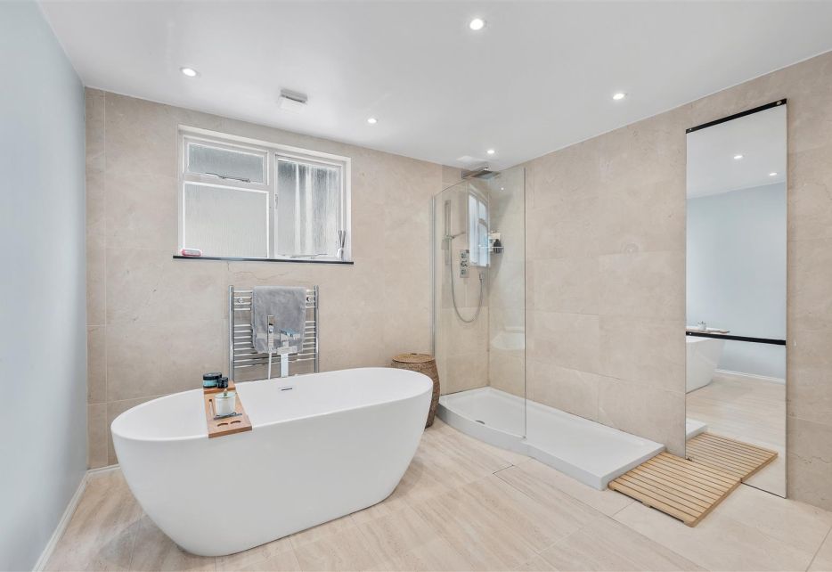 Hunter Road, West Wimbledon, SW20