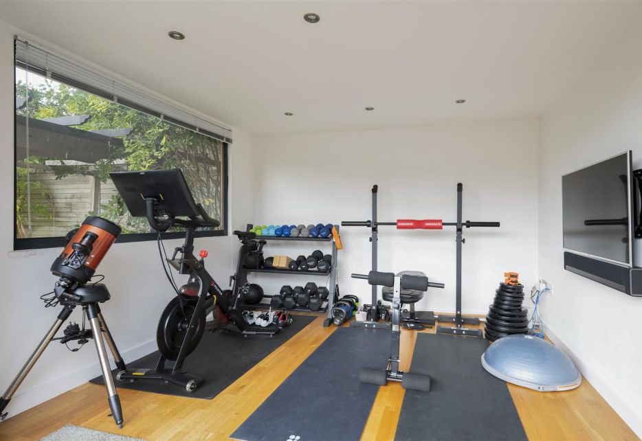 Hunter Road, West Wimbledon, SW20