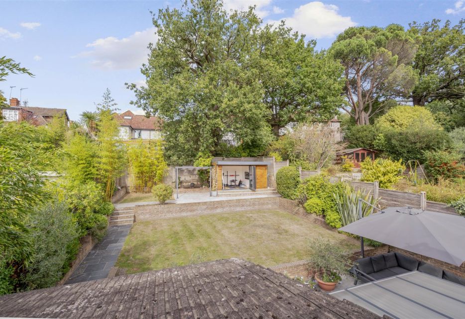 Hunter Road, West Wimbledon, SW20