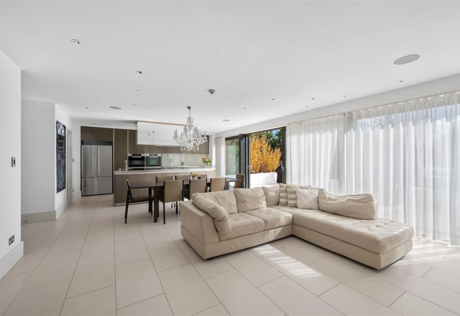 Hunter Road, West Wimbledon. SW20