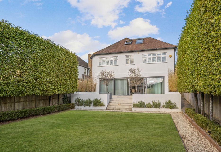 Hunter Road, West Wimbledon. SW20