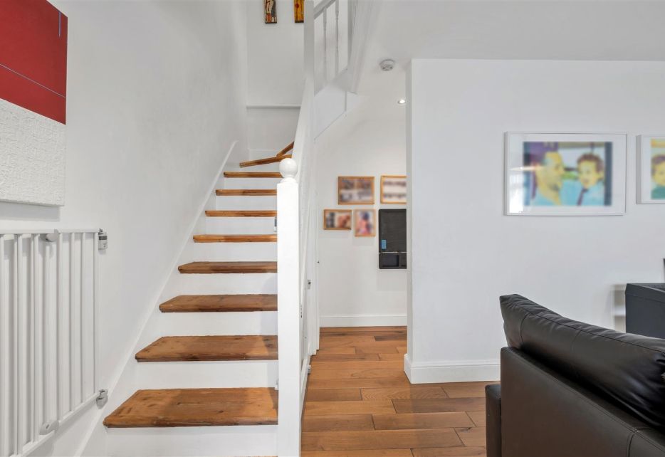 Thurleston Avenue, Morden, SM4