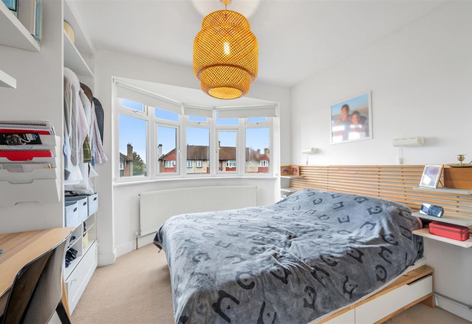 Thurleston Avenue, Morden, SM4