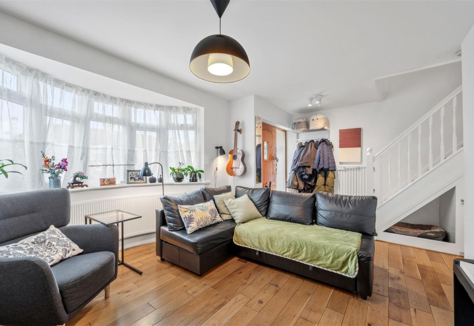 Thurleston Avenue, Morden, SM4