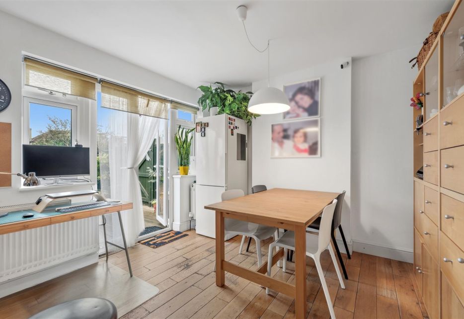 Thurleston Avenue, Morden, SM4