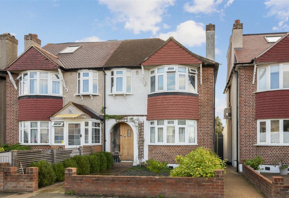 Thurleston Avenue, Morden, SM4