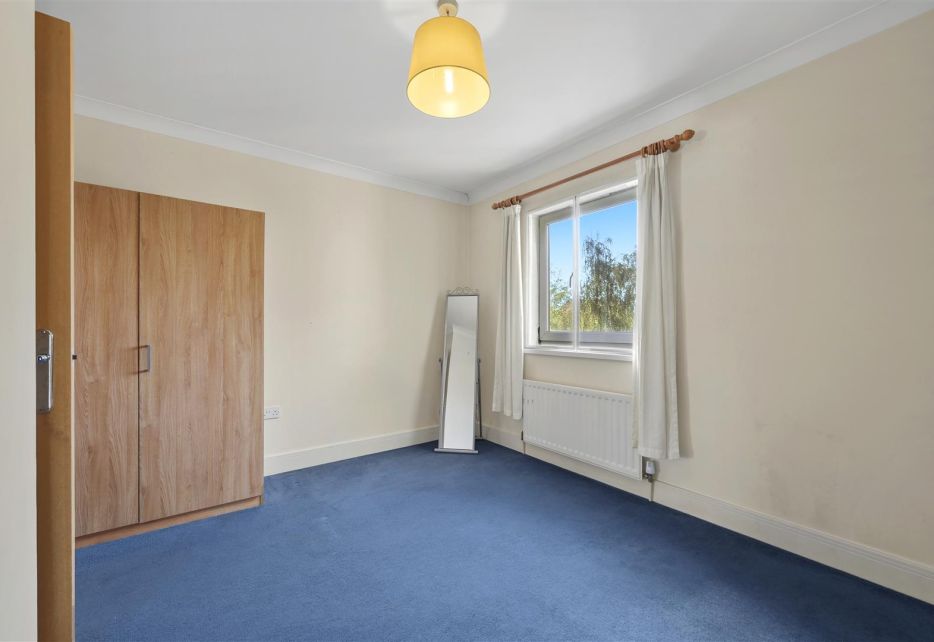 Hartfield Crescent, London