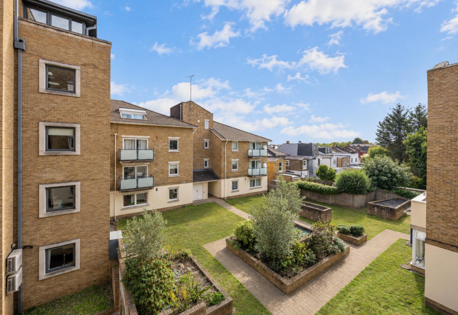 Hartfield Crescent, London