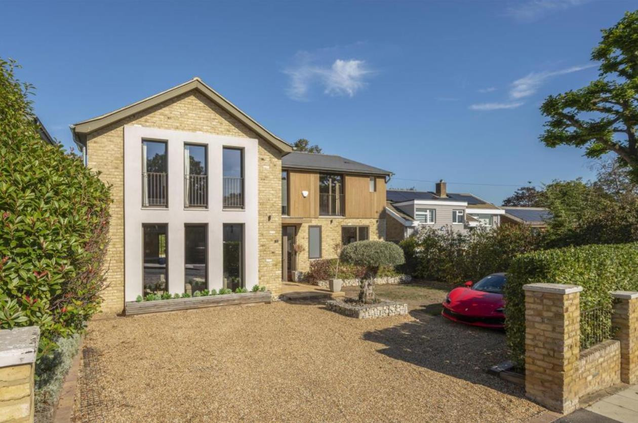 Beltane Drive | 34988757